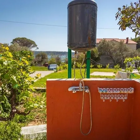 Apartment By The Sea Banjol, Rab - 24668 *
