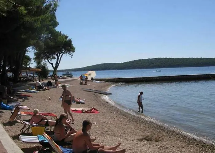 By The Sea Banjol, Rab - 24668 Apartment *